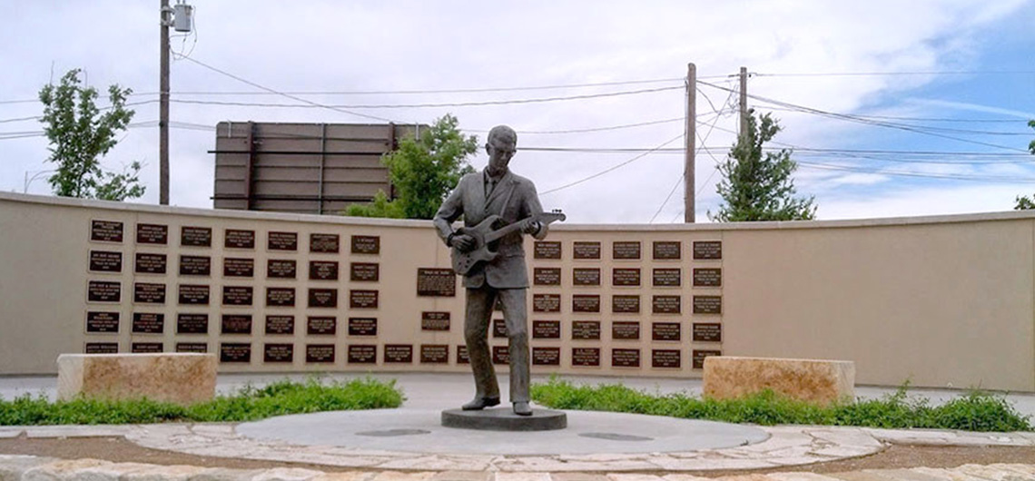 Courtyard with statue and wires
